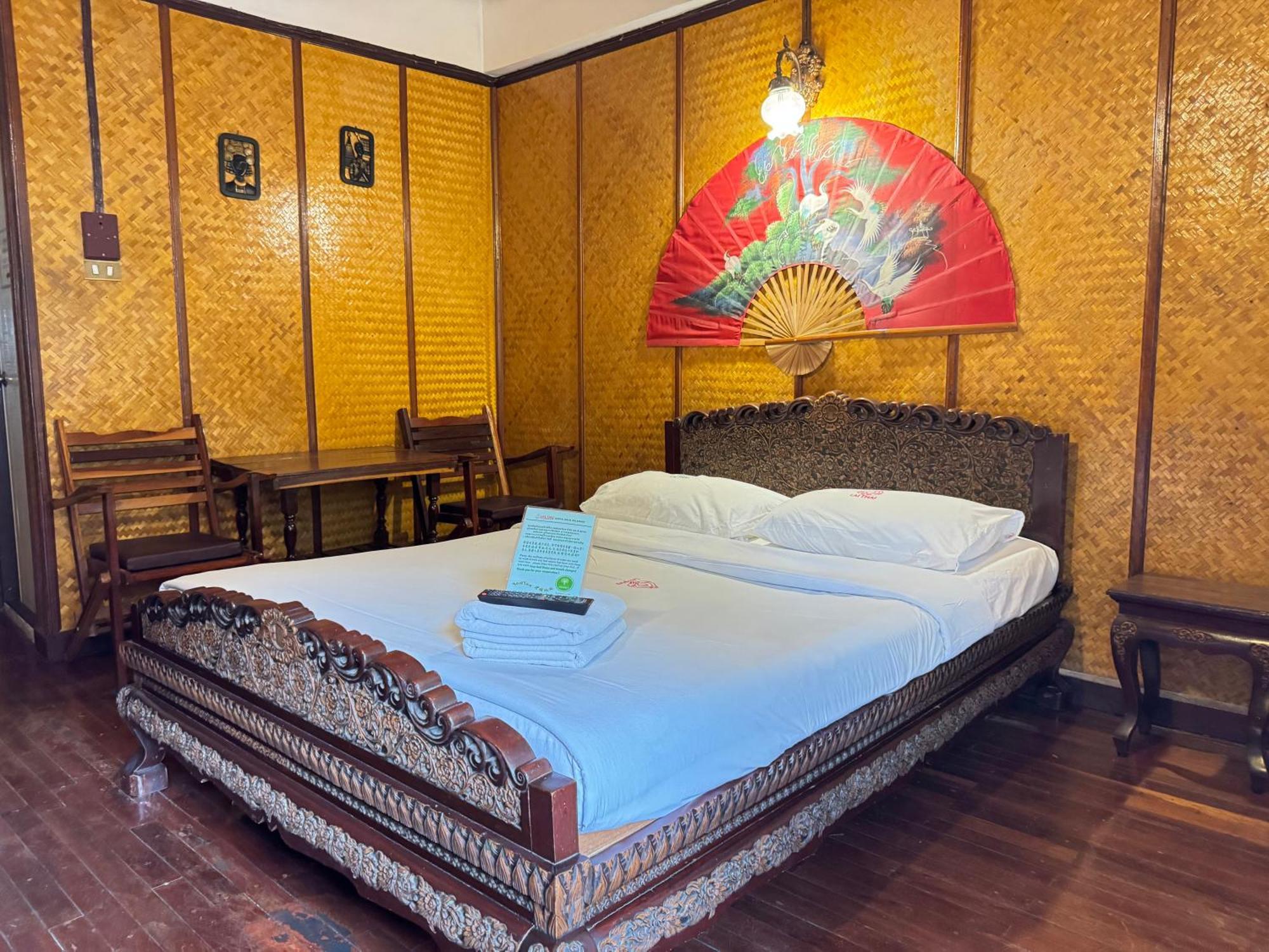 Collection O Khu Mueang Near Tha Phae Gate Formerly Lai Thai Guesthouse Chiang Mai Exterior foto