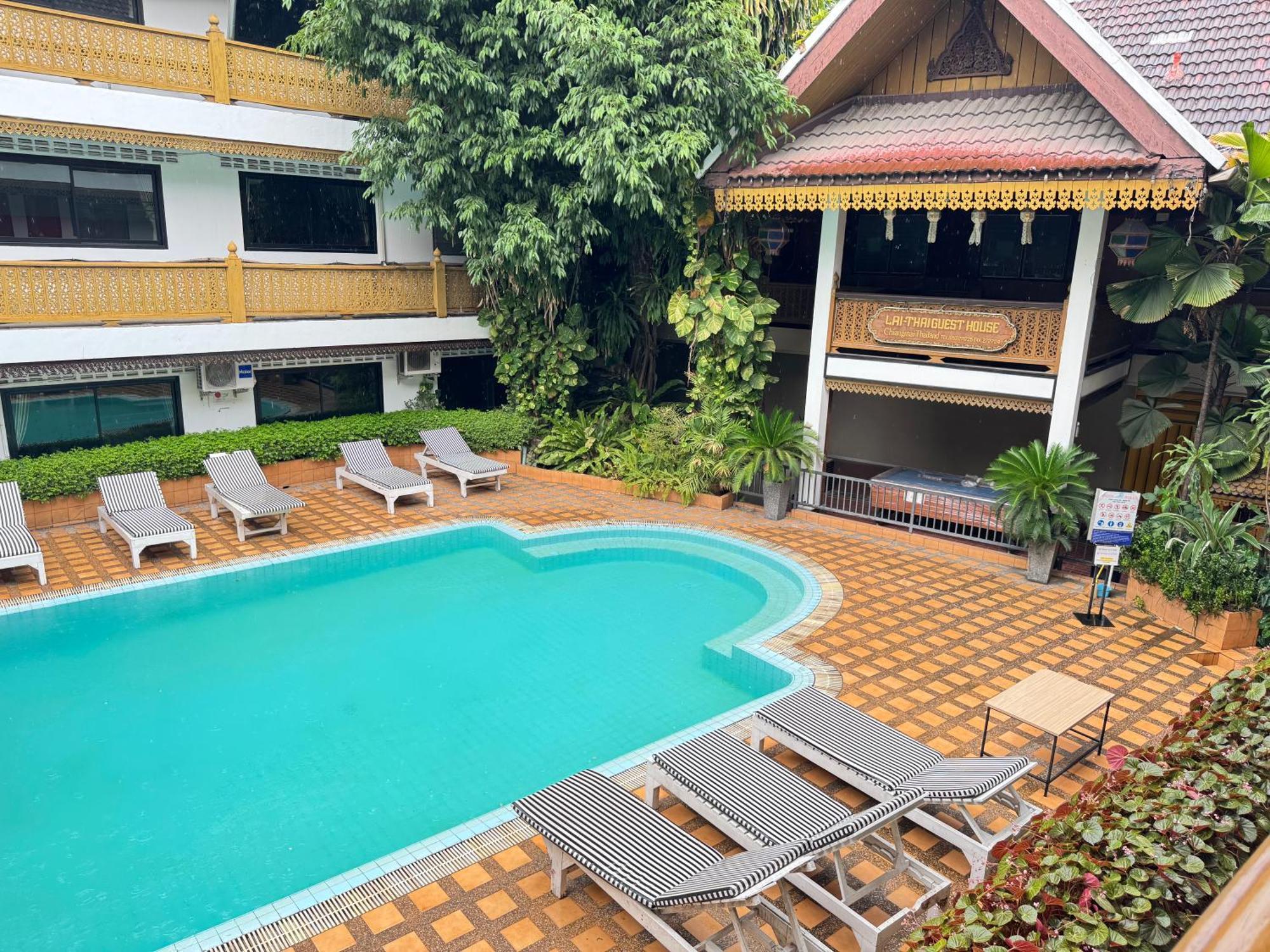 Collection O Khu Mueang Near Tha Phae Gate Formerly Lai Thai Guesthouse Chiang Mai Exterior foto